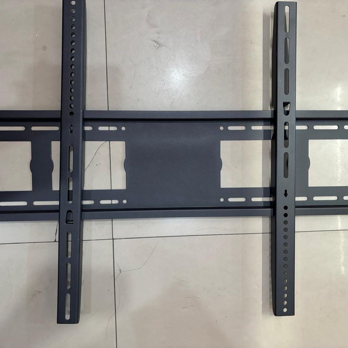 GENERICO - RACK FIJO ESTATICO PARA TV DE 50 A 120" /NEGRO