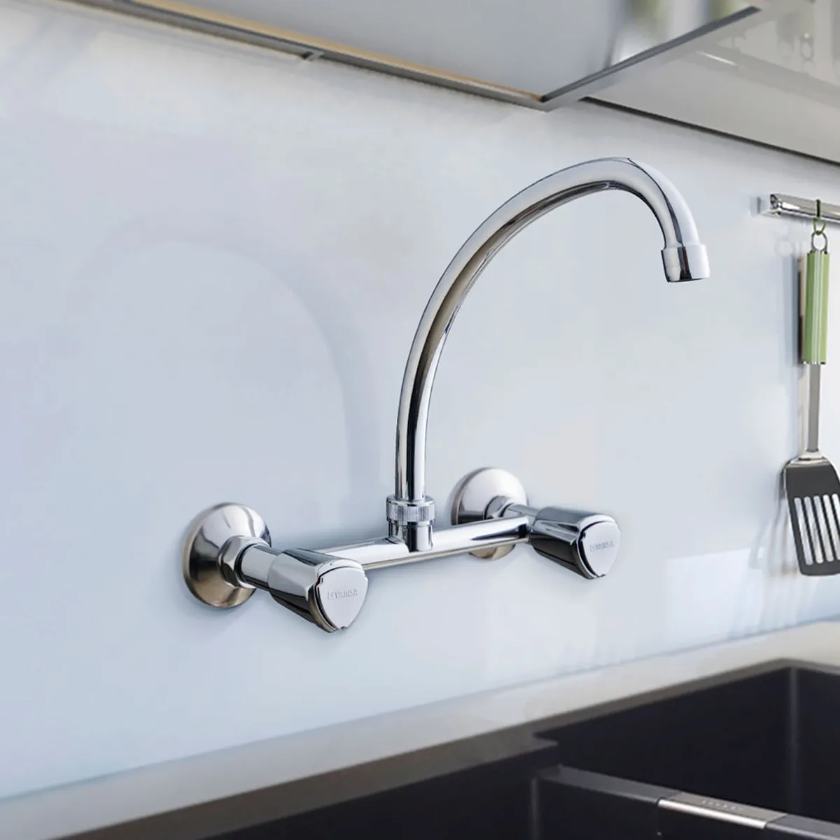 VAINSA - Mezcladora para lavadero a la pared Vainsa - Hecho en bronce