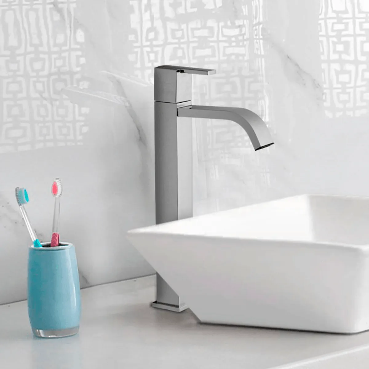 VAINSA - Llave de lavatorio alta modena hecho en bronce Vainsa