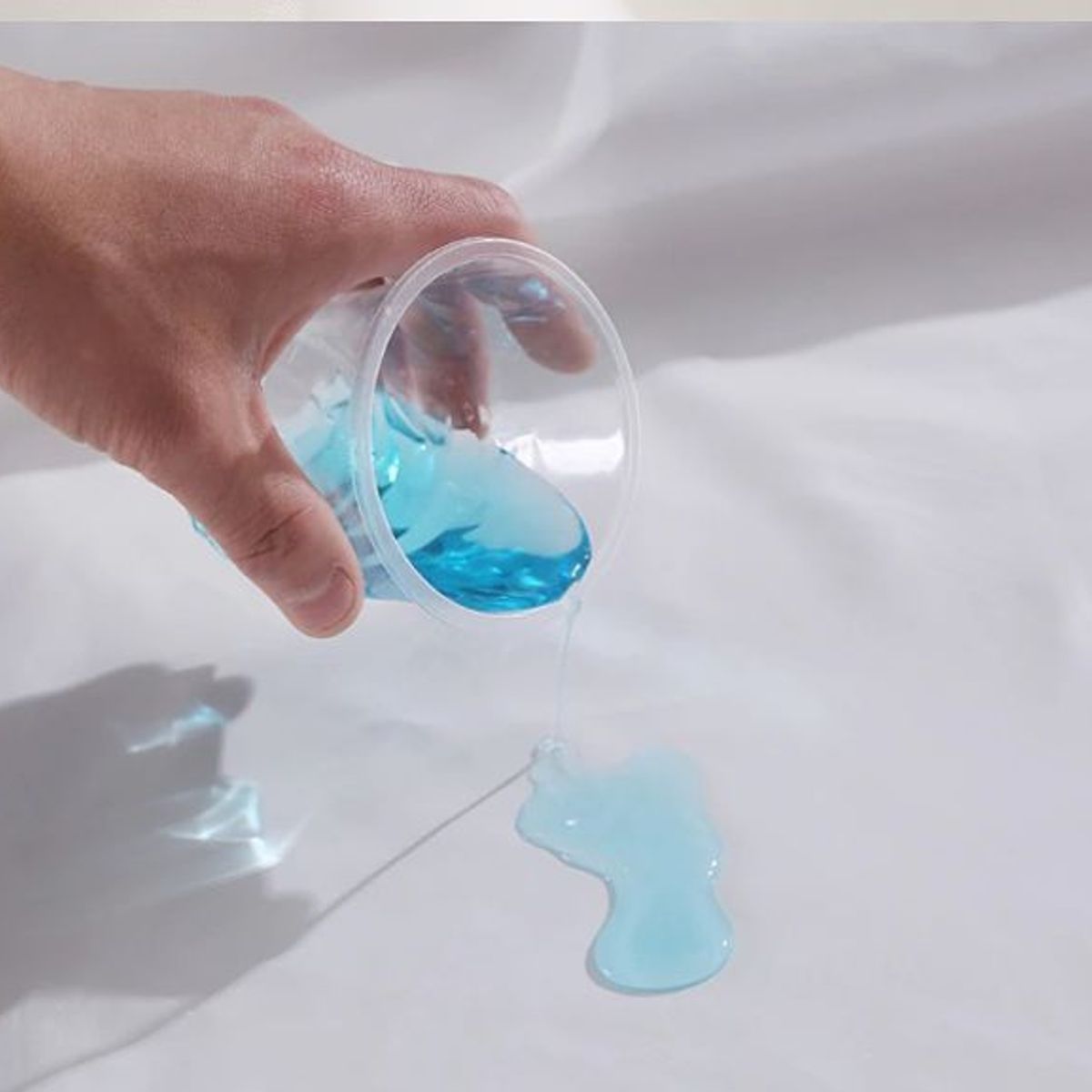 GENERICO - PROTECTOR DE COLCHON IMPERMEABLE  ANTIFLUIDOS TAMAÑO 1 PLAZA BLANCO