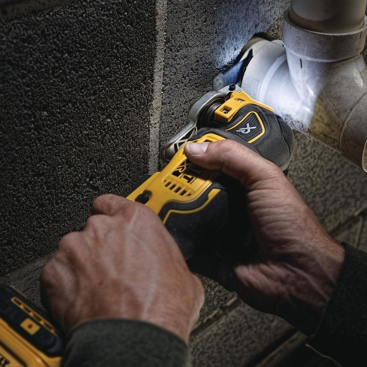 DEWALT - Multiherramienta Oscilante 20v Max Baretool Dcs356b Dewalt