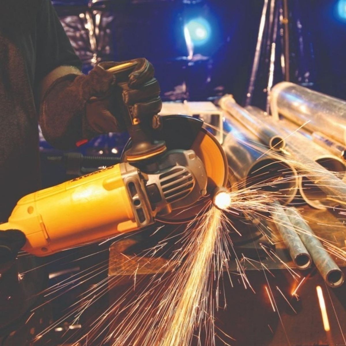 DEWALT - Amoladora Angular 7 2600w 8500 Rpm Dewalt Dwe497-b2