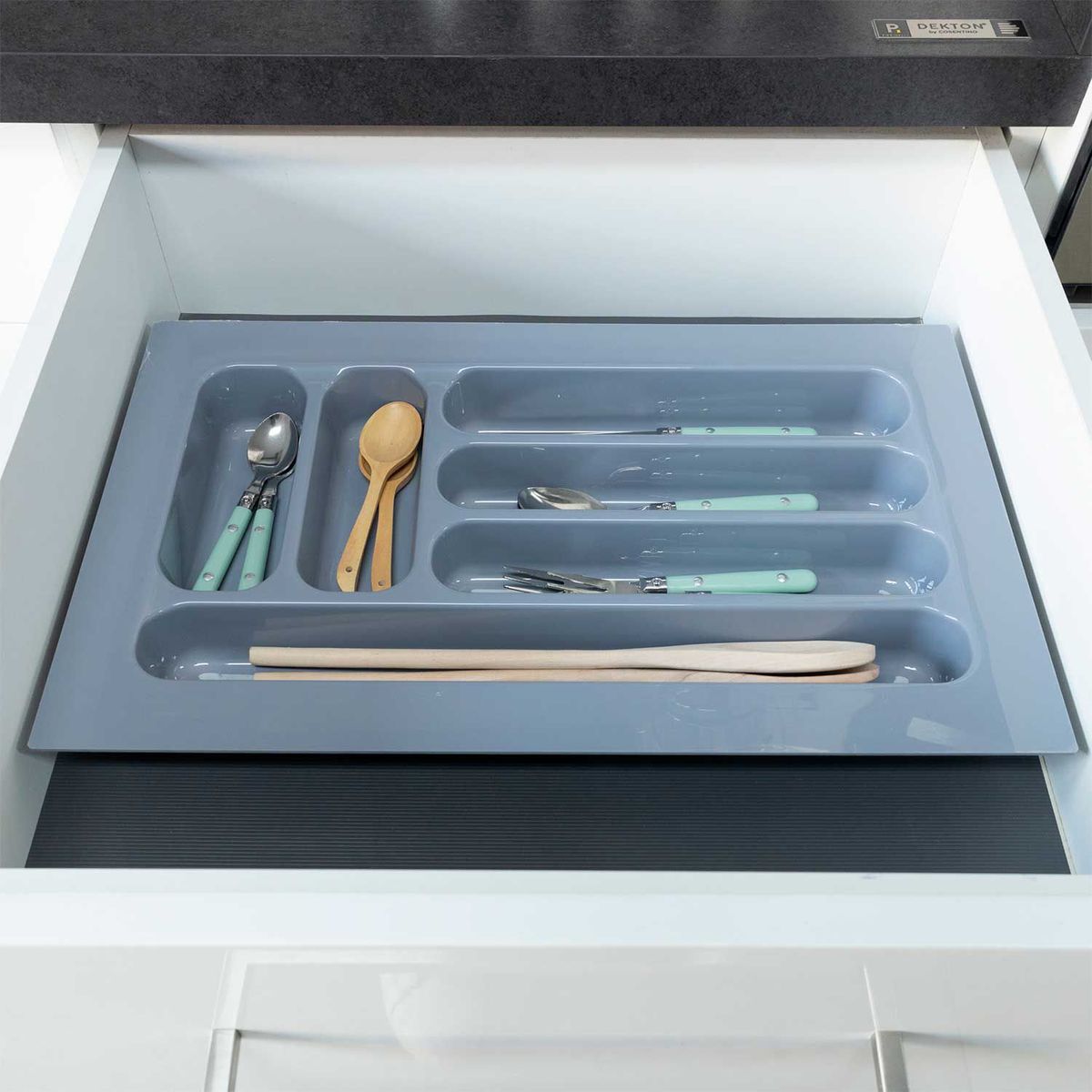 MAS CASA MOBILIARIO Y ACCESORIOS - Separador de cubiertos Más Casa Perú de 30 cm x 48.5 cm color gris