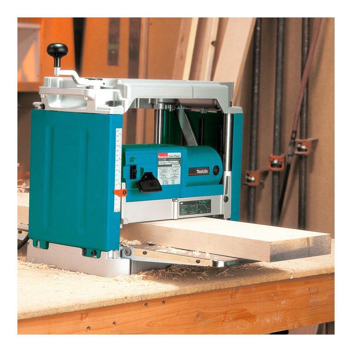 MAKITA - Cepillo de Banco Makita 2012NB  12" 1650W Profesional