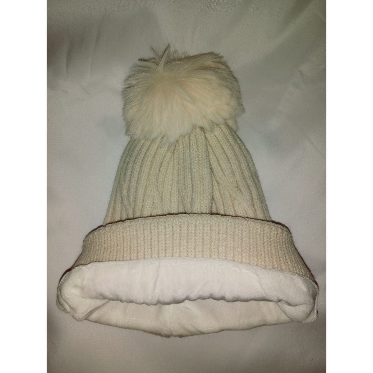 GENERICO - Gorro de Lana Con Perlas