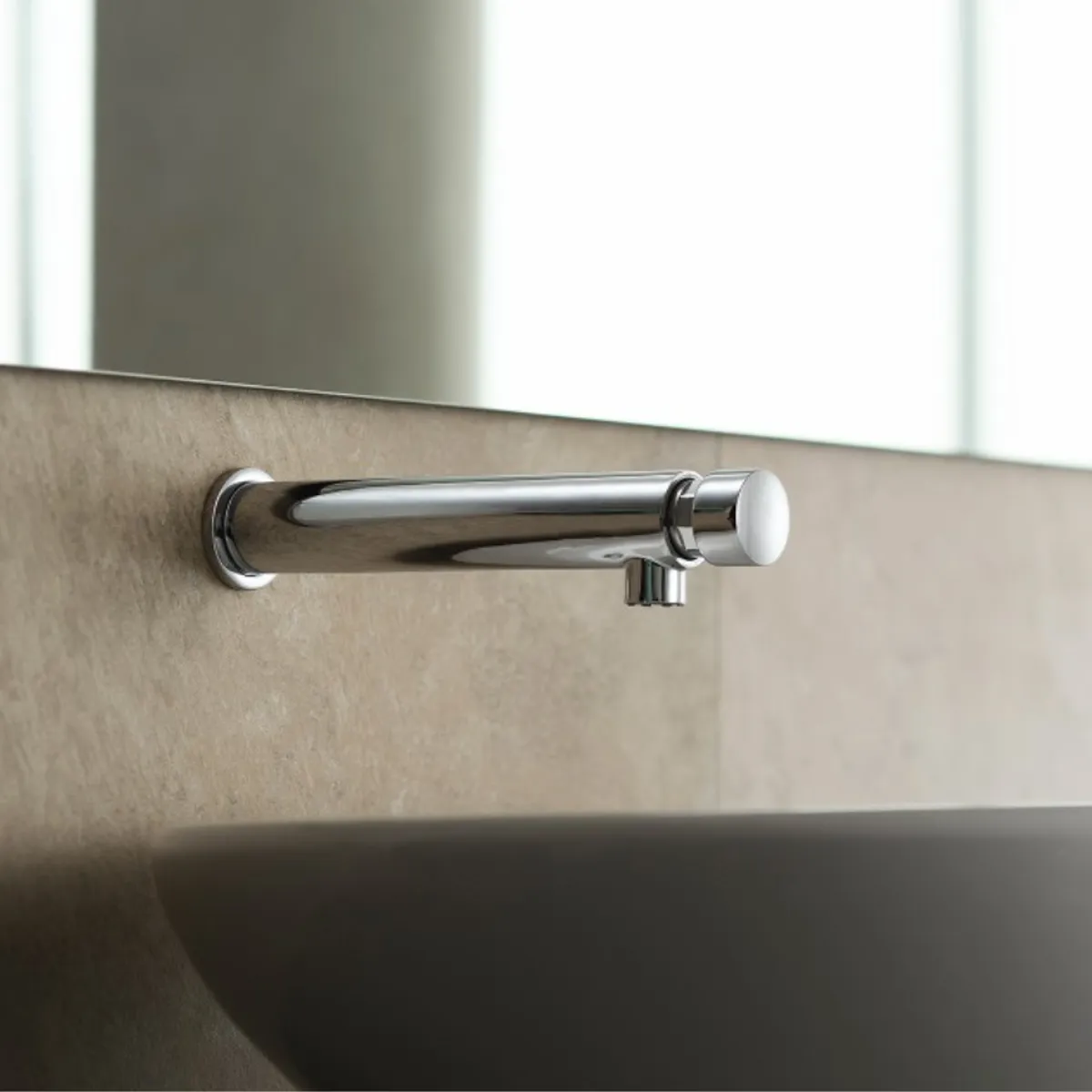 AGUA SANA - Grifo de baño hacia la pared /  Ahorro de Agua de Cierre Automático (D-24)