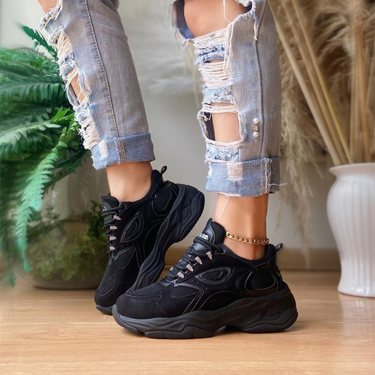 GENERICO - Zapatilla Mujer Conejita Negro