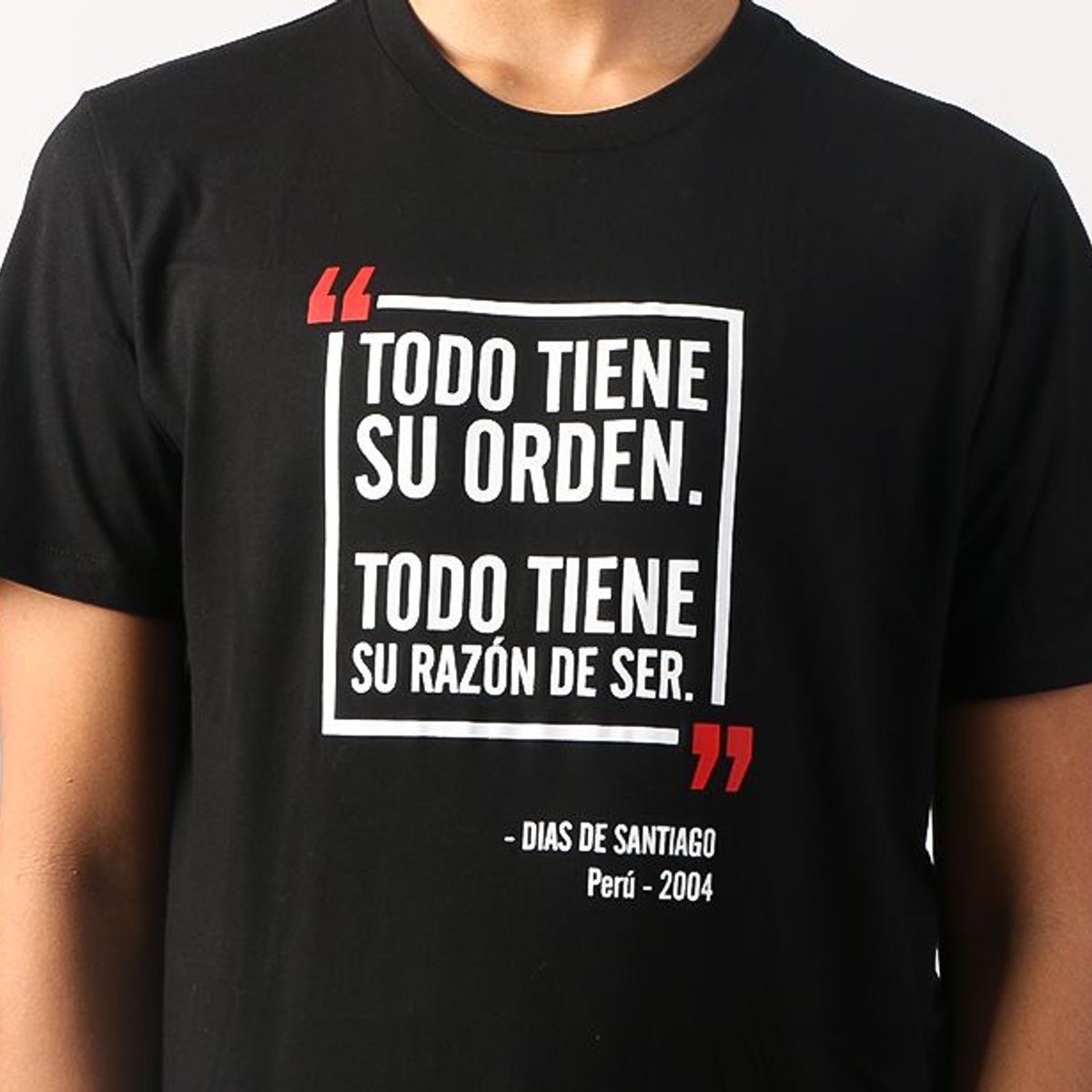 NUESTRO - Polo Pelí­cula Dí­as de Santiago