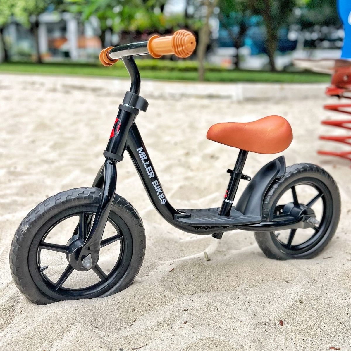 MILLER BIKES - Bicicleta de balance equilibrio MILLER BIKES Aro 12 Negra