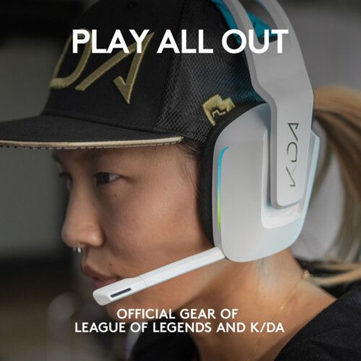 LOGITECH - Logitech Auriculares Gamer G733 KDA Inalámbrico RGB Micro 981-000989