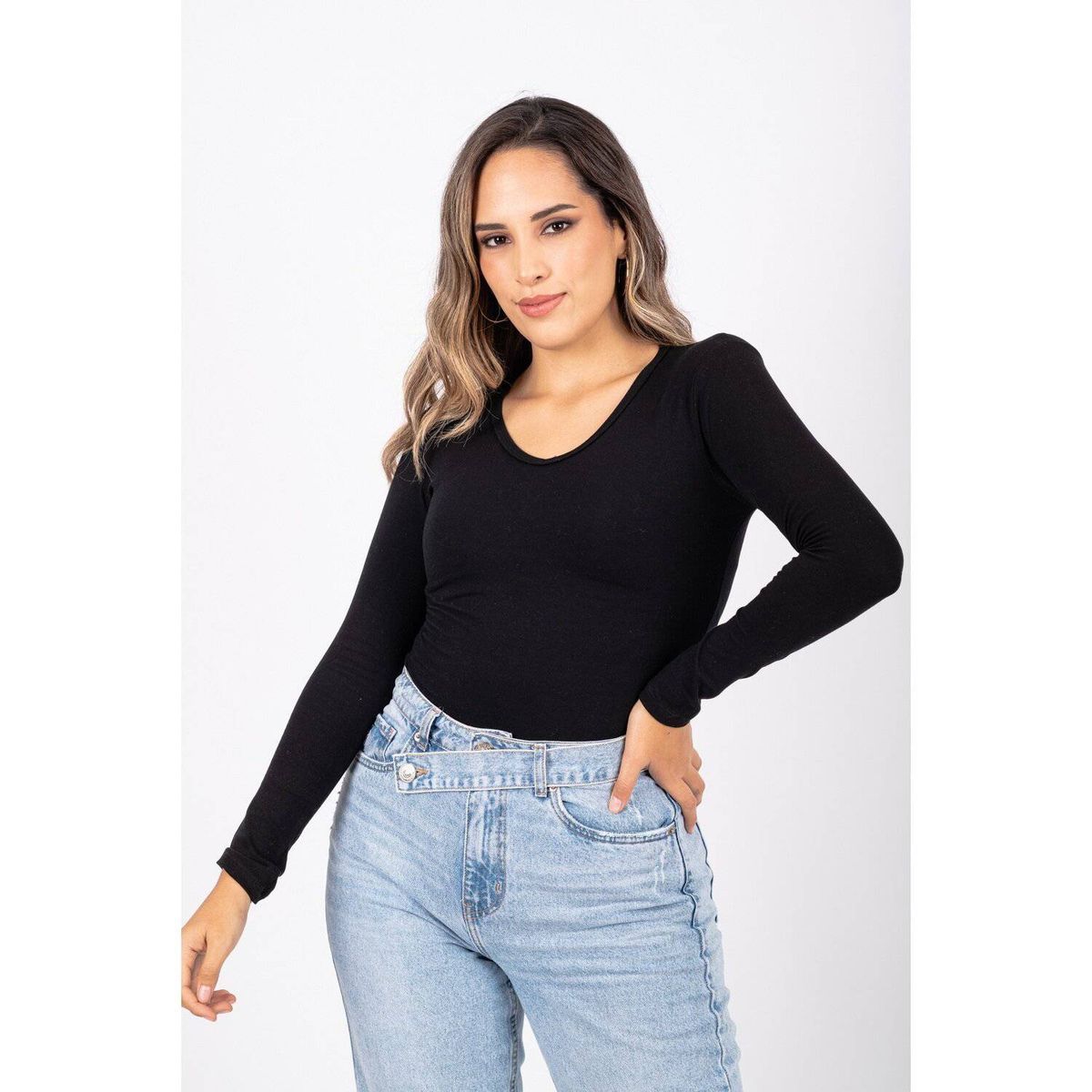 PYT - Polo Algodón Lycra Manga Larga Mujer.-