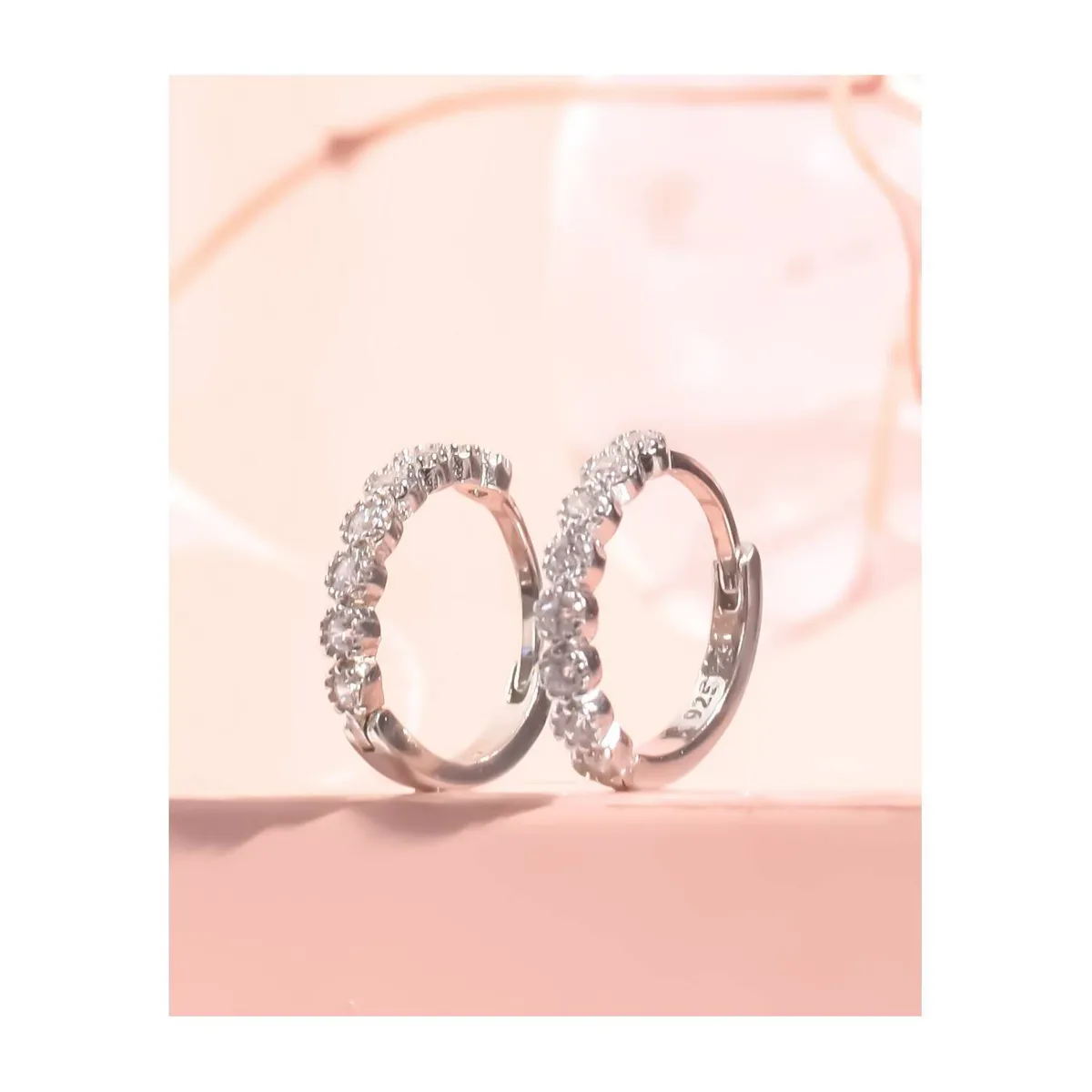 CLEO JOYAS & ACCESORIOS - Arete argolla cami plata circones