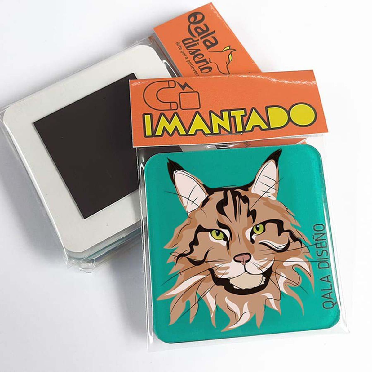 QALA DISEÑO - Imantado de Acrílico - Qala Diseño - Gato Melena - Magneto 6x6