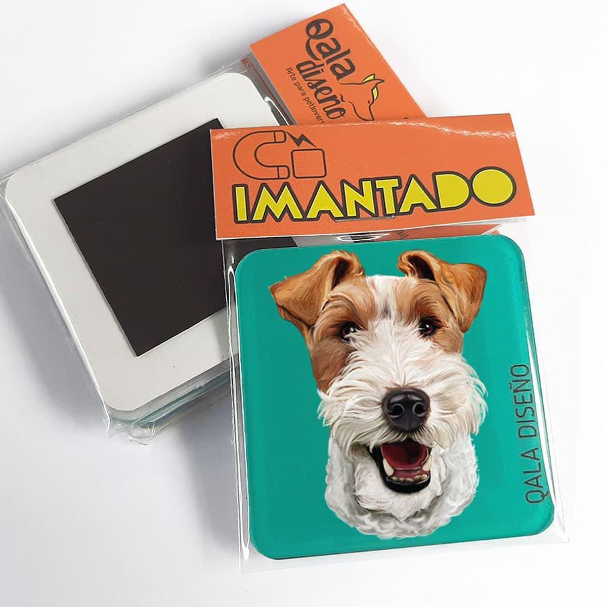 QALA DISEÑO - Imantado de Acrílico - Qala Diseño - Perro Fox Terrier - Magneto 6x6