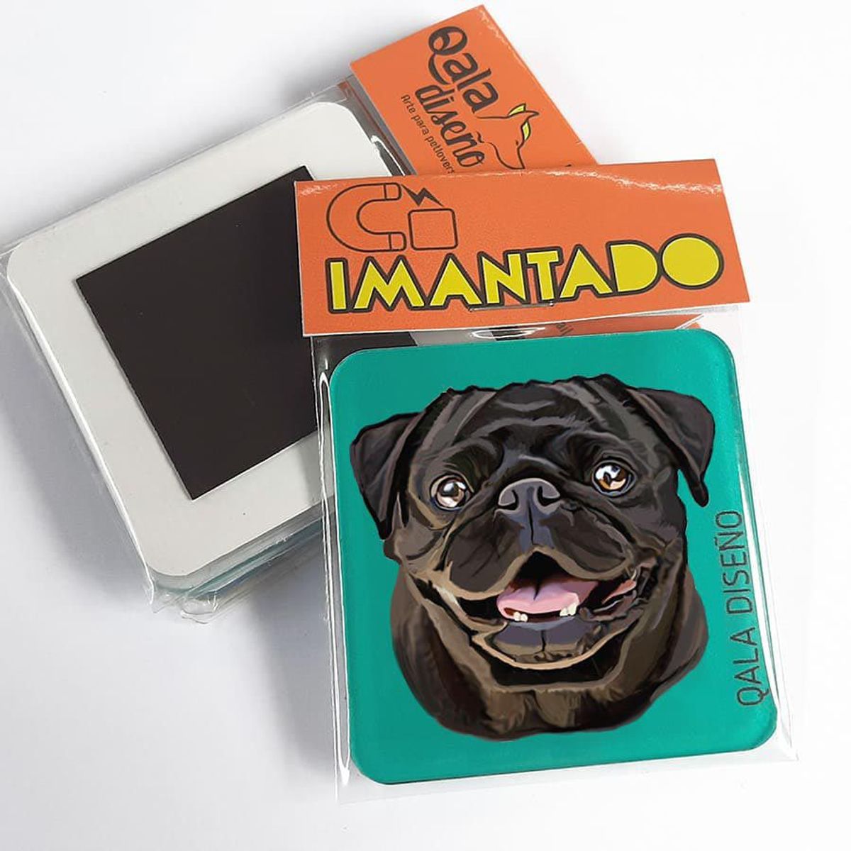 QALA DISEÑO - Imantado de Acrílico - Qala Diseño - Perro Pug N- Magneto 6x6