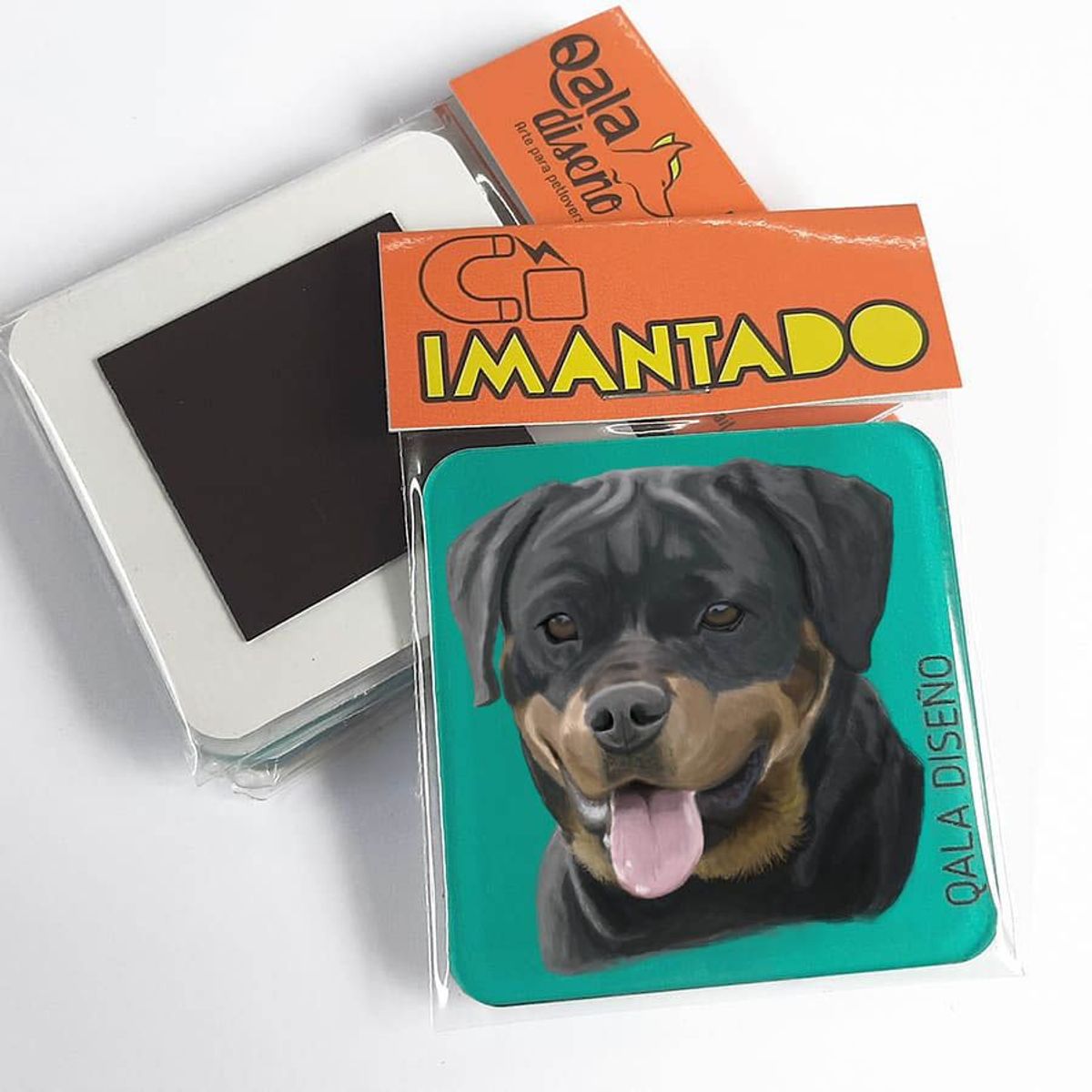 QALA DISEÑO - Imantado de Acrílico - Qala Diseño - Perro Rottweiler - Magneto 6x6