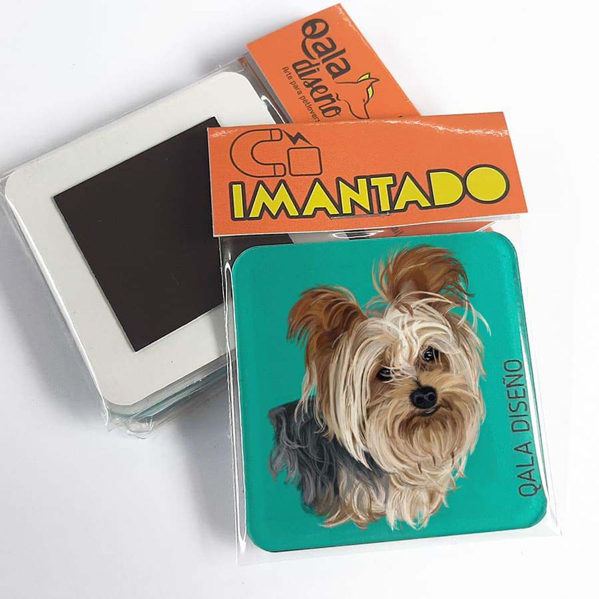 QALA DISEÑO - Imantado de Acrílico - Qala Diseño - Perro Yorkie - Magneto 6x6