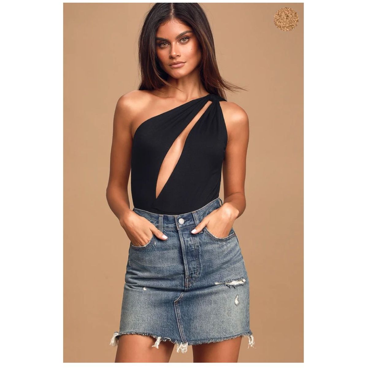 GENERICO - Body negro con recorte de un solo hombro - LULUS