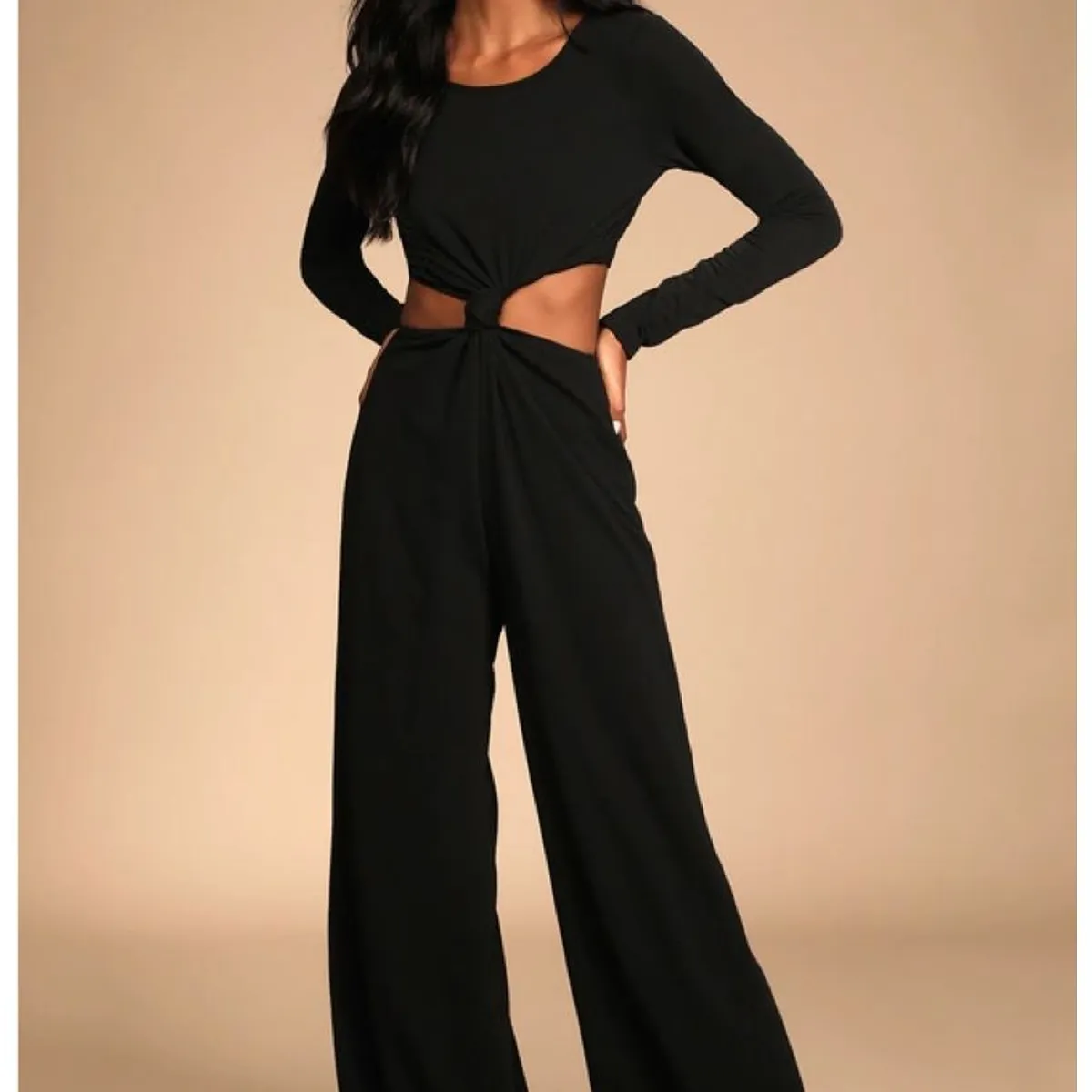 GENERICO - Enterizo Negro De Pierna Ancha Con Recorte De Manga Larga - LULUS