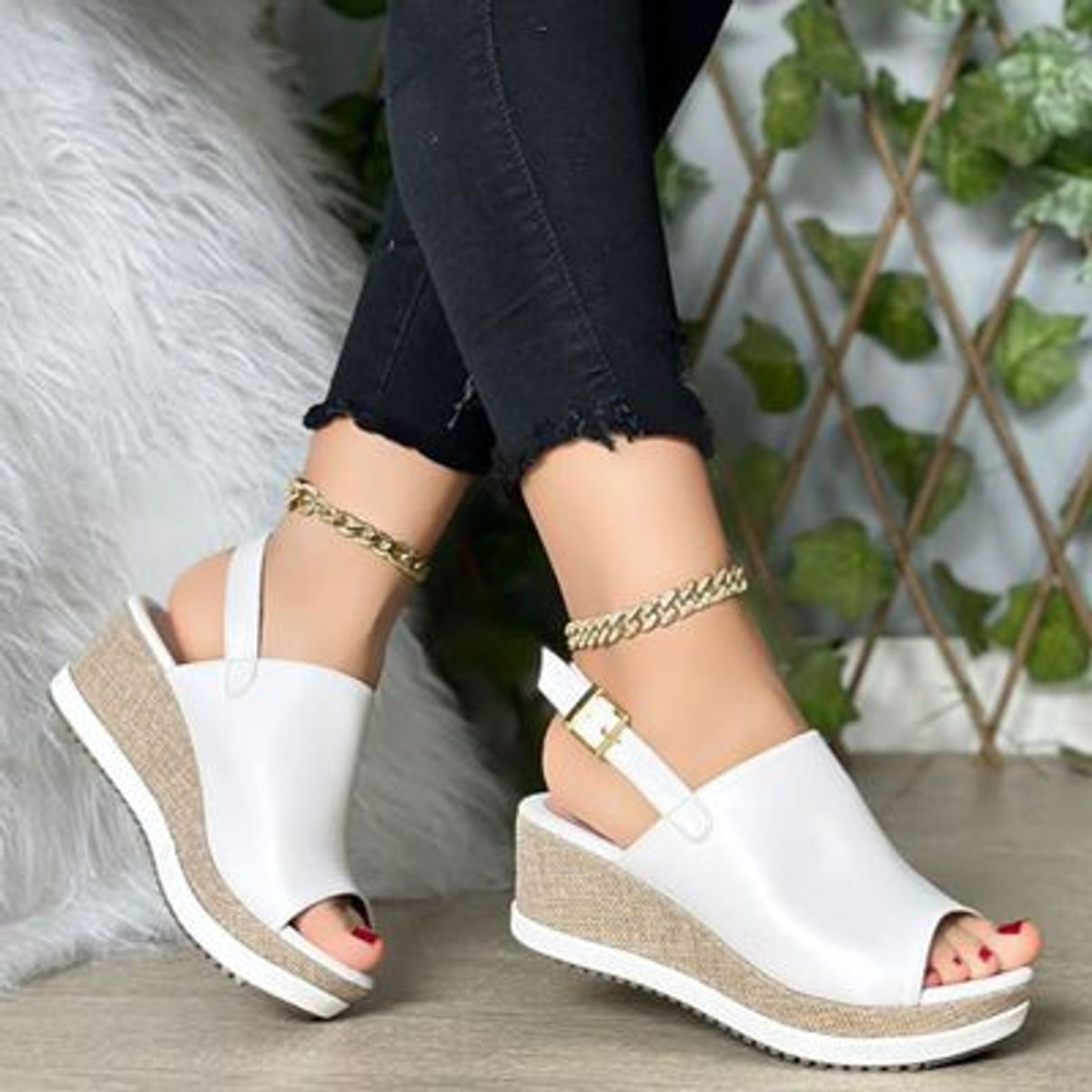 GENERICO - 2046L-43 Sandalia Mujer Romina Lara Color Blanco.-