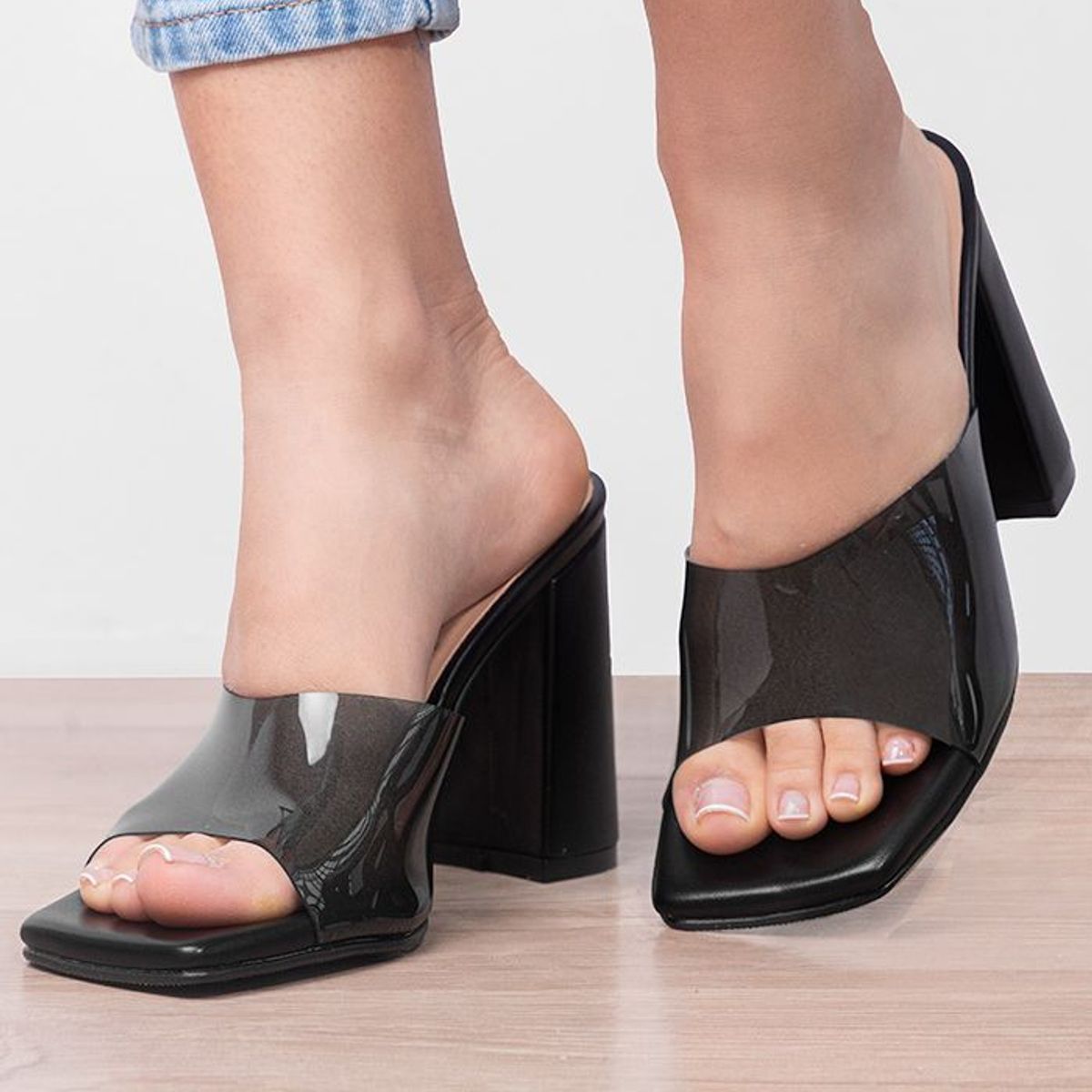 NEBULA - Sandalia Bora - Negro