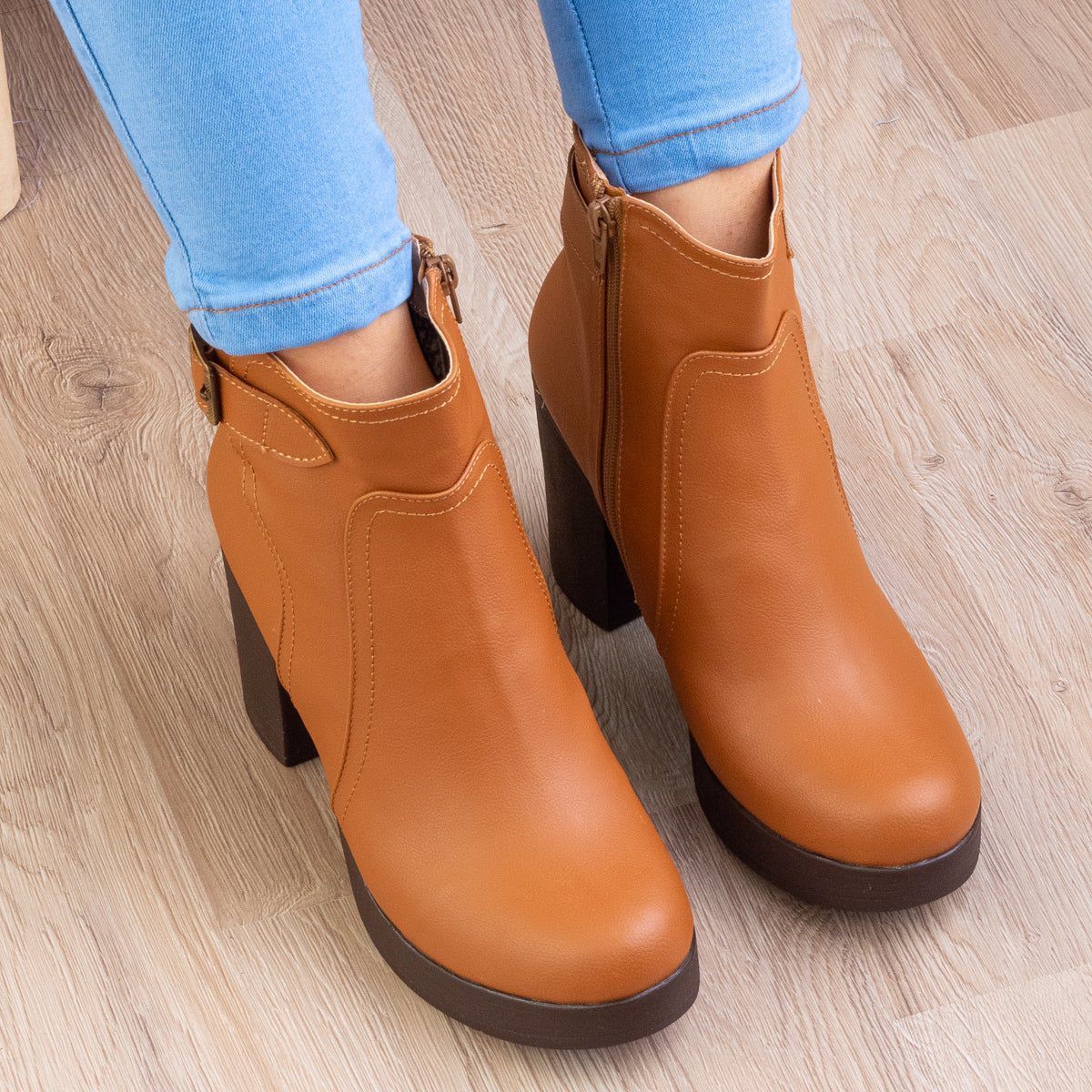 NEBULA - Botas Baku - Camel