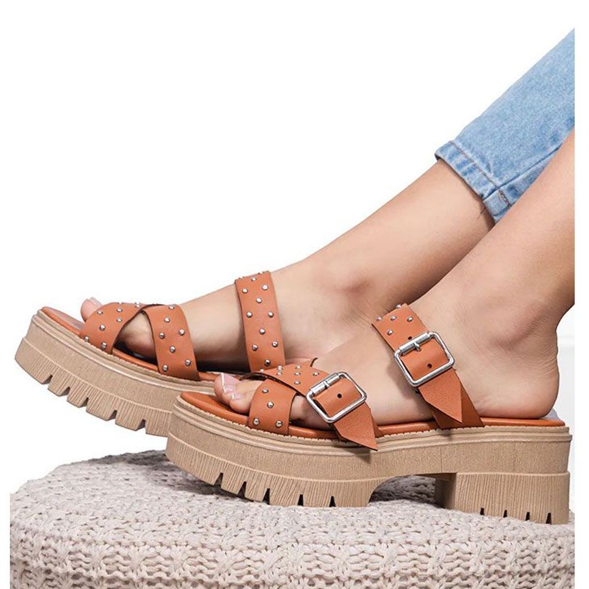 NEBULA - Sandalia Babilonia - Camel