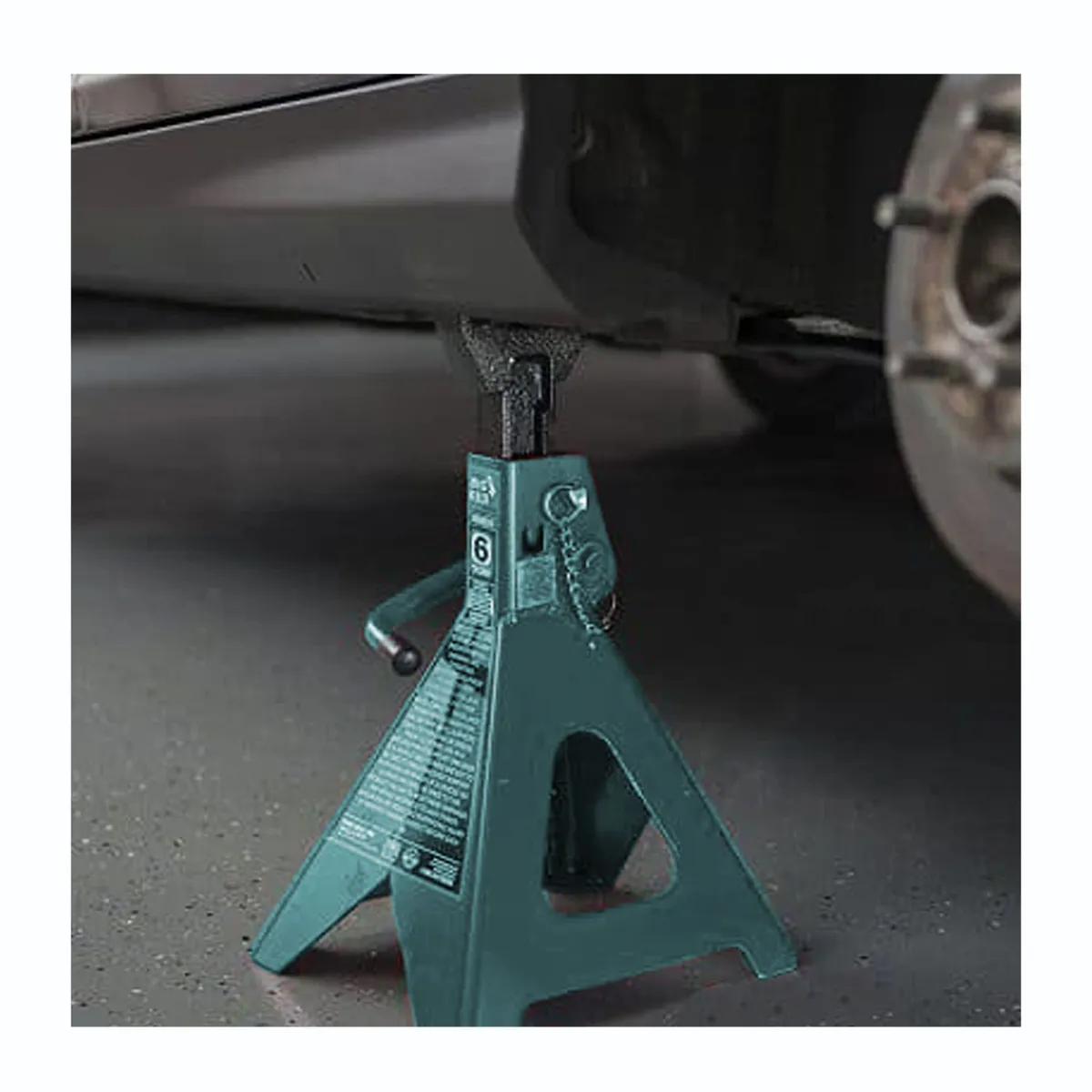 TOTAL TOOLS - Gata 2 Toneladas + 2 Caballetes de 2 T Total Tools garantía