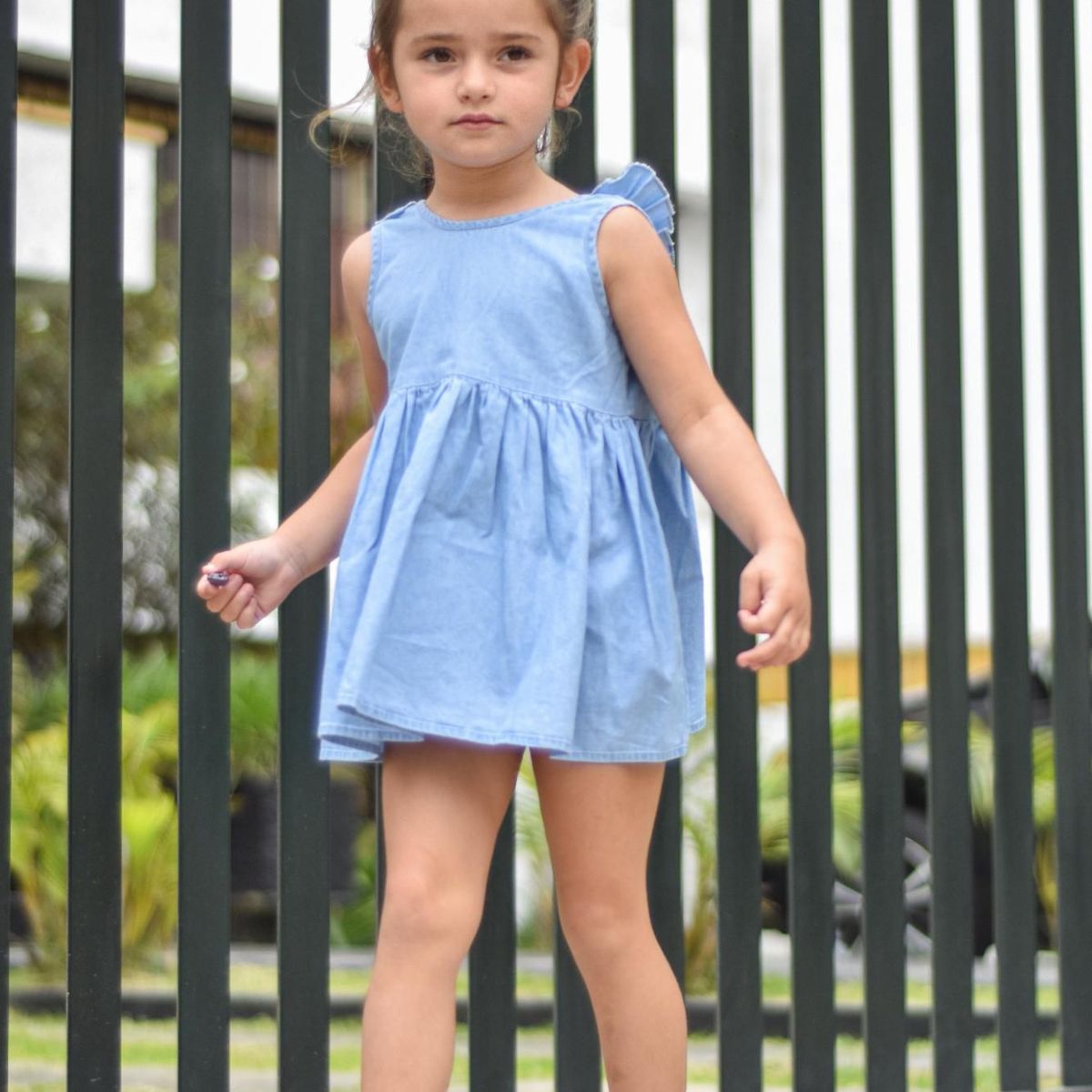 ILLIKA - VESTIDO DENIM CON LAZO ROJO ESPALDA