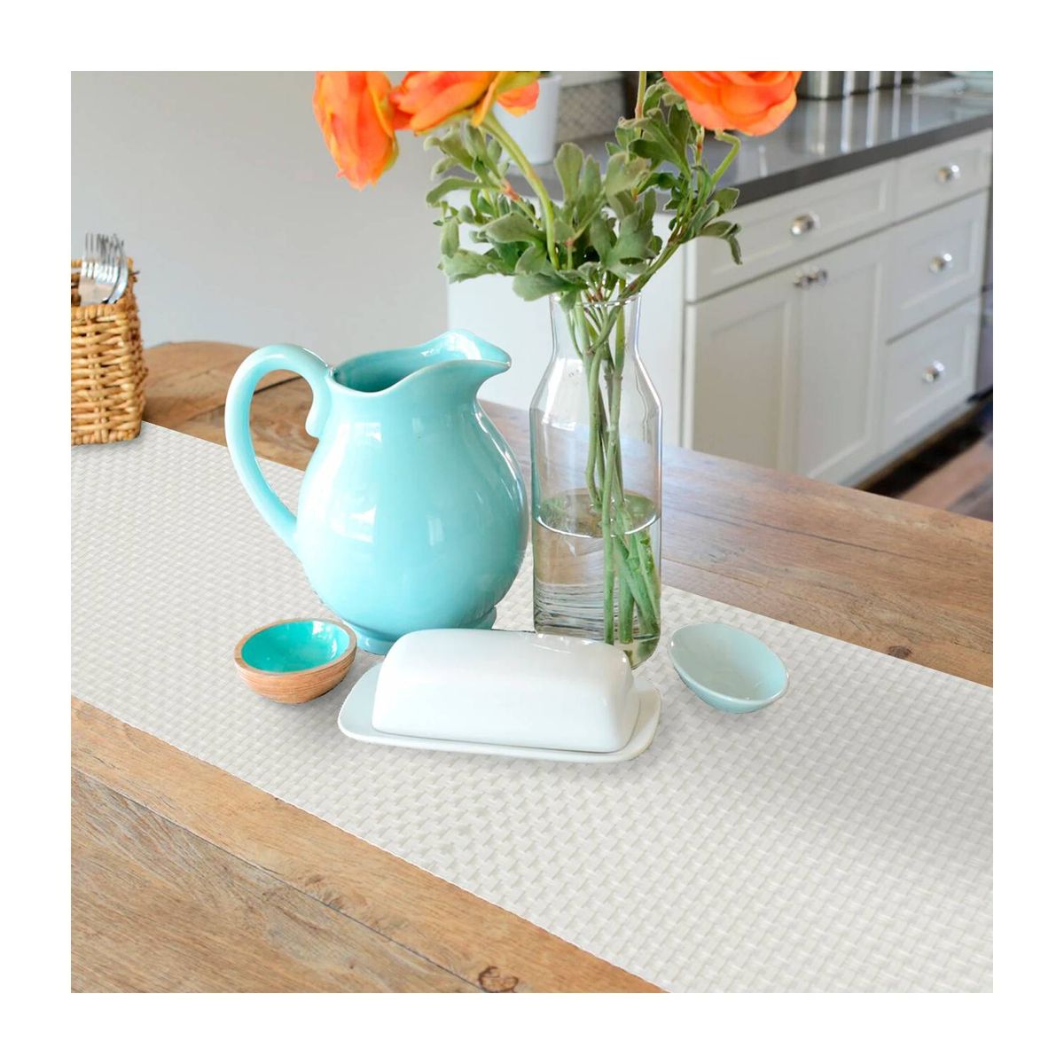 CONTACT - Camino de Mesa Pearl White 35.5 x 182.88 cm.