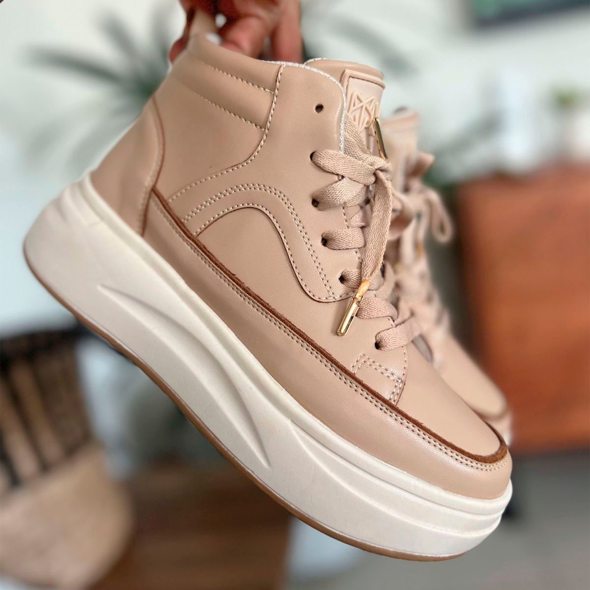 GENERICO - 1015L-55 Zapatilla Mujer Yomar Belanna Torres Color Beige