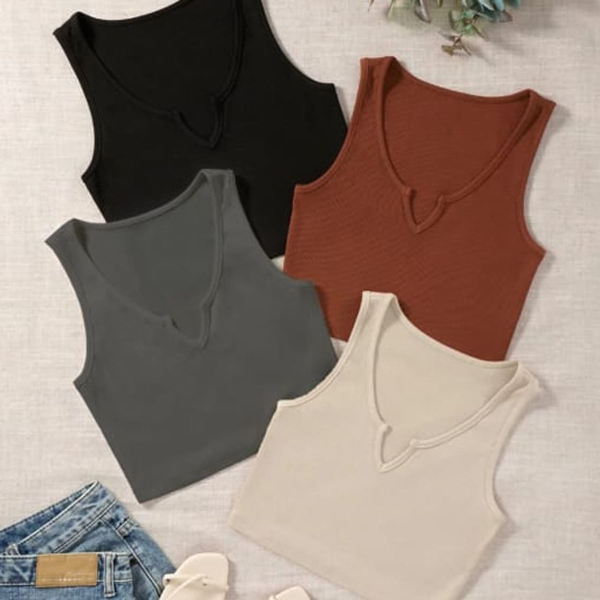 GENERICO - Gladis Moreno Crop Basic Ym7