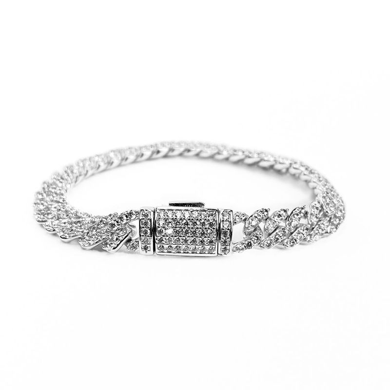 GENERICO - Brazalete de Hombre en Acero Inoxidable Plateado  BRA-15