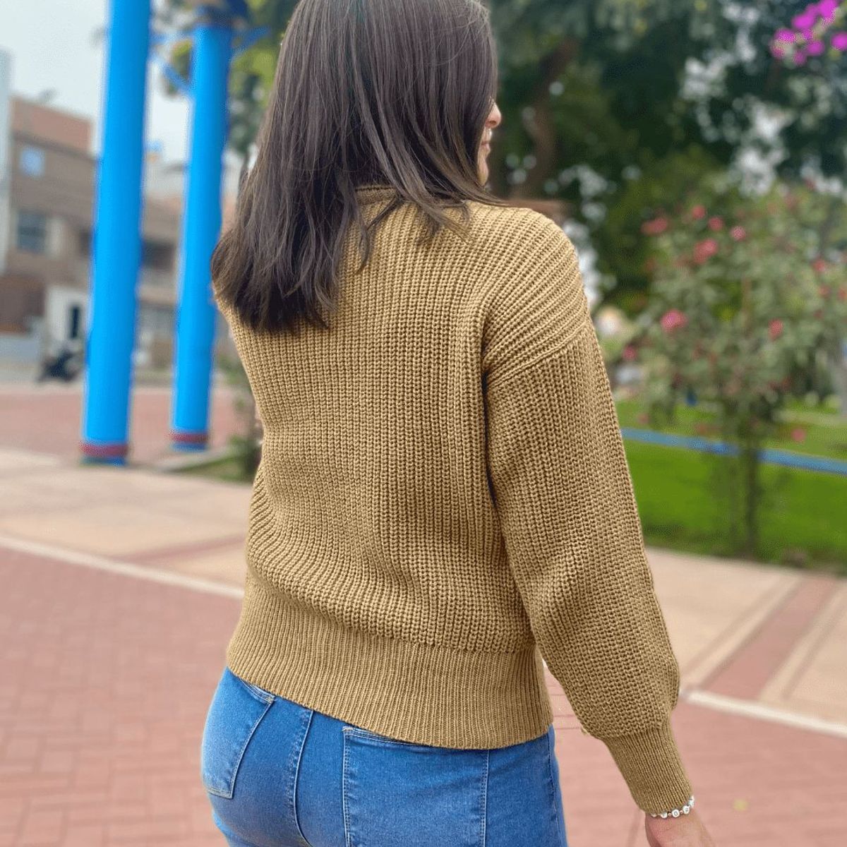 GENERICO - Chompa Cafarena de Hilo - Olivia