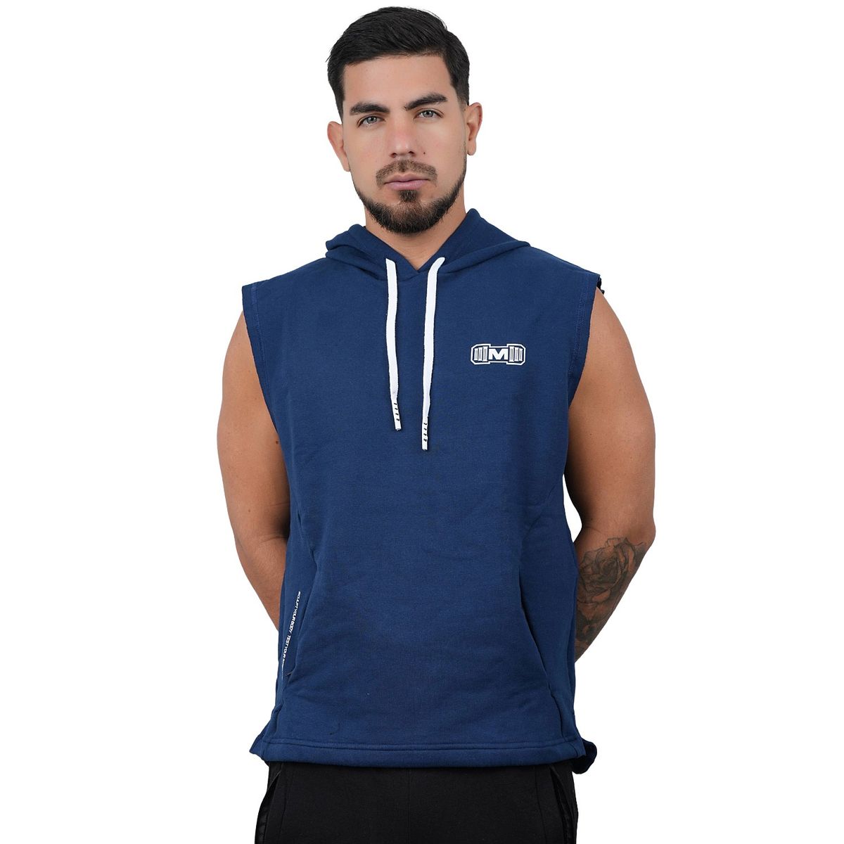 M MUSCLE MUSEUM - Polera Manga Cero Color Azul y Blanco  Bolsillos delantero con cierre