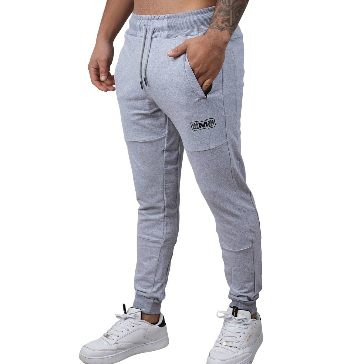 M MUSCLE MUSEUM - Jogger Deportivo Color Plomo Jaspeado Bolsillos con Cierre para Hombre
