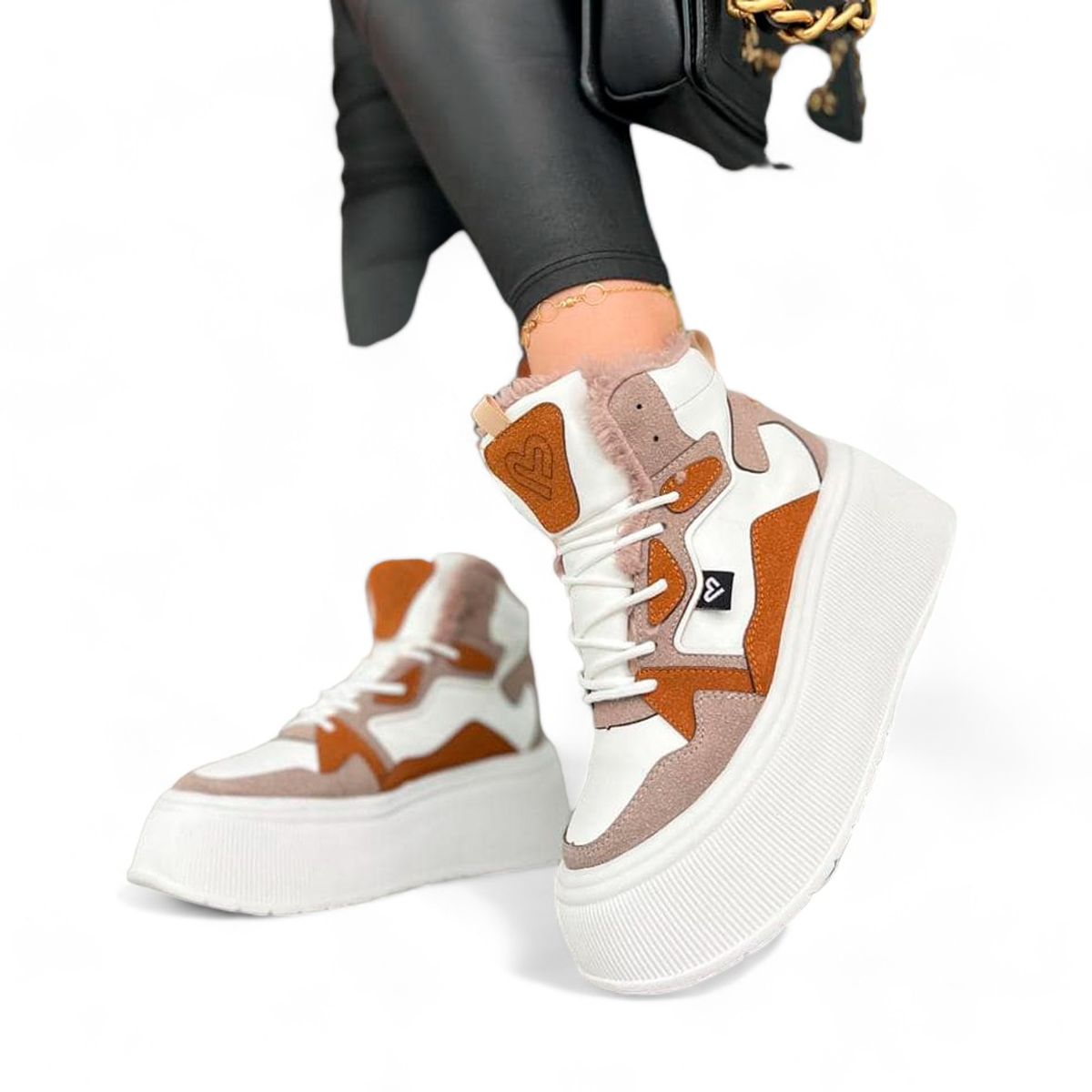 GENERICO - Zapatilla Mujer Yomar Err. Precio Edicion Unika Camel