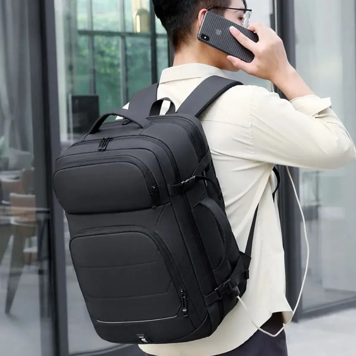 GENERICO - Mochila Impermeable Doble Compartimiento Regulable Usb
