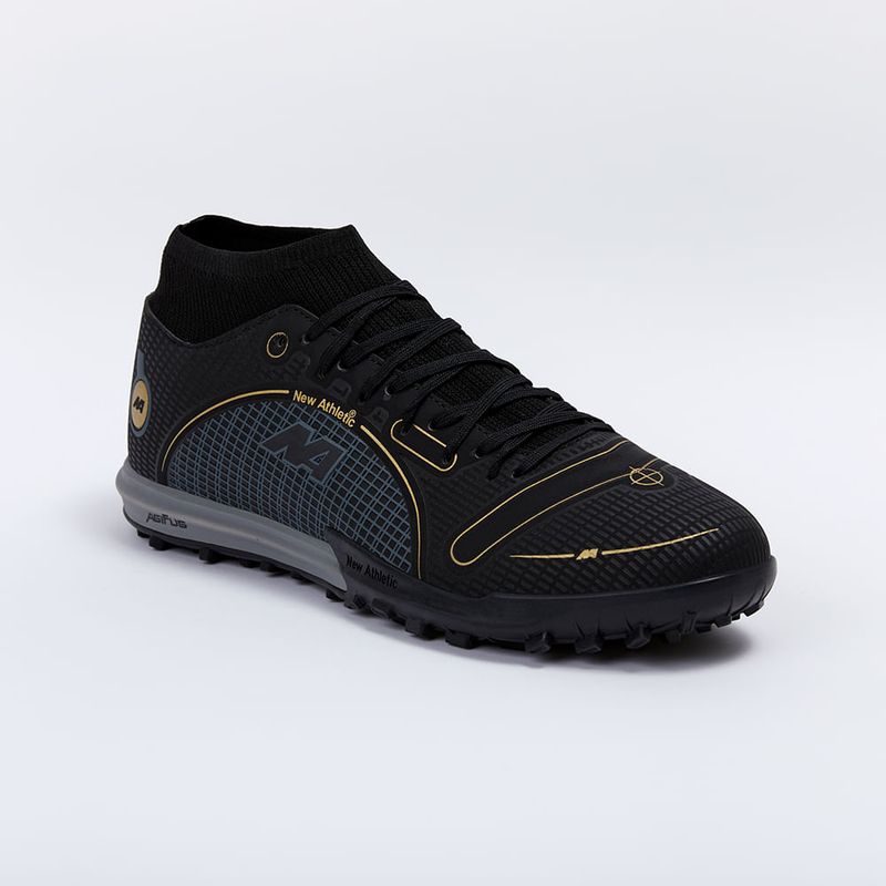 NEW ATHLETIC - ZAPATILLAS FOOTBALL AGIFUG08 NEGRO CON DORADO PARA HOMBRE