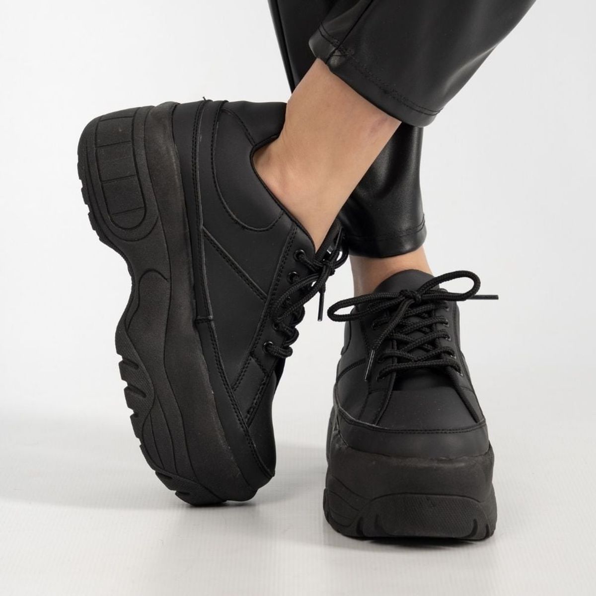 MAGDALENA SHOES - ZAPATILLA PLATAFORMA MUJER KIARA 719 NEGRO