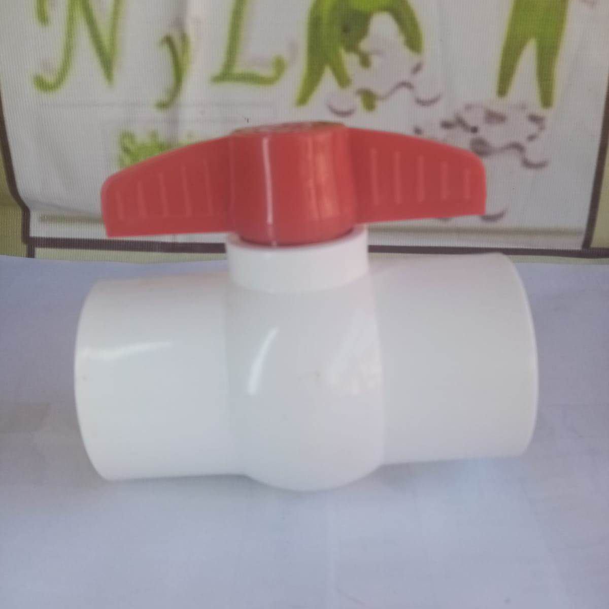 C AND A TOOLS - Válvula Esférica PVC Sin Rosca C&A 3/4"  - Blanco