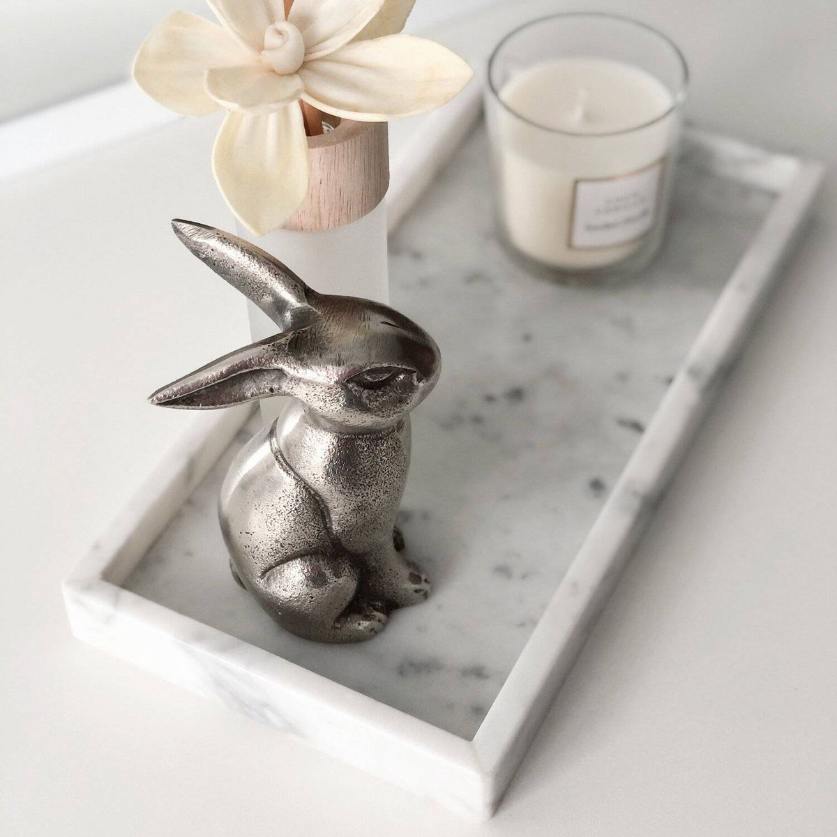 DECORATI - Bandeja Alina de mármol blanco