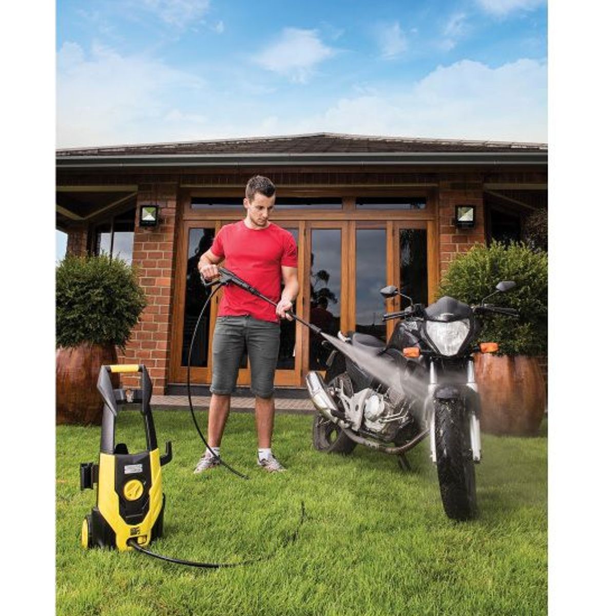 TRAMONTINA - HIDROLAVADORA 1400W 1600PSI 42550022 TRAMONTINA