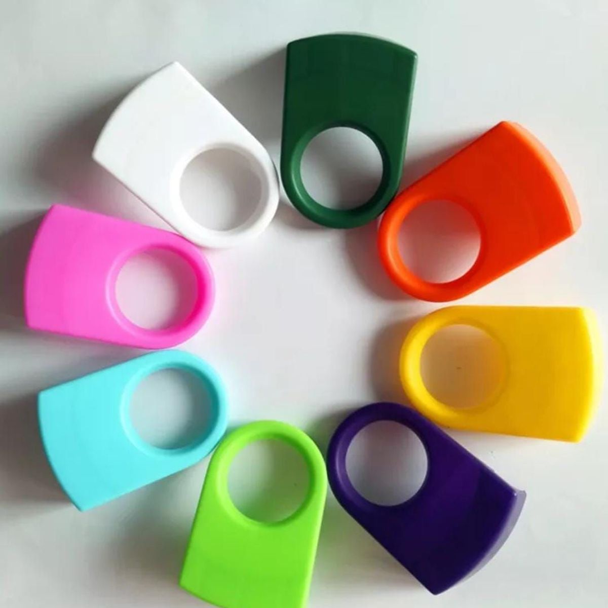 WINCO - 6 SUJETADORES DE CERVEZA PARA TODO TIPO DE BEBIDAS