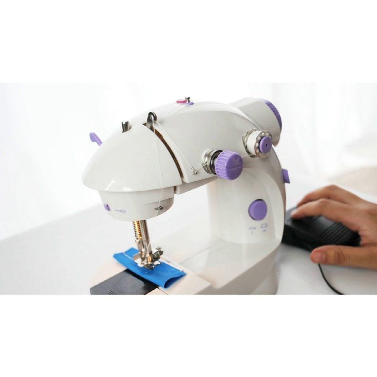 GENERICO - Mini maquina de coser portatil 4 en 1 - morado