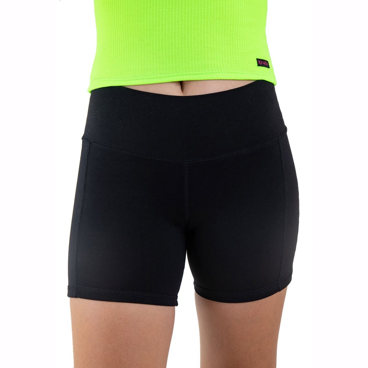 KINETIX - Pantaloneta Biker Short Kinetix Supplex Slim Mujer Negro