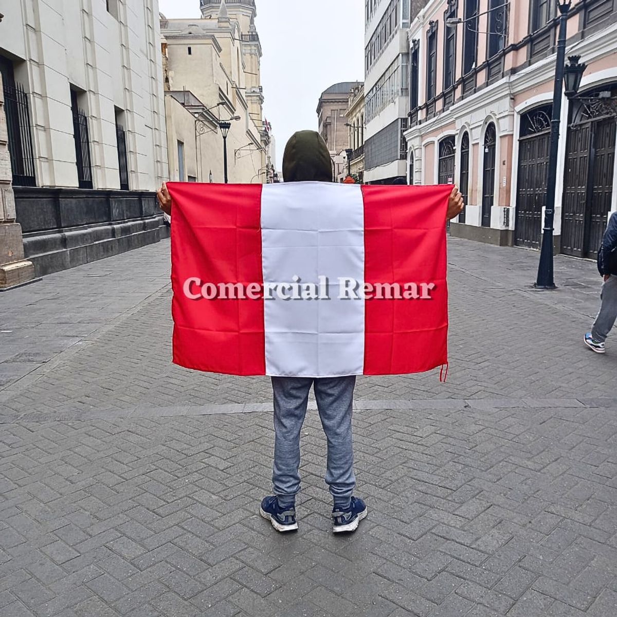 PERU - Bandera de Perú 135x85cm CALIDAD A1 de Tela Lanilla Sin Escudo