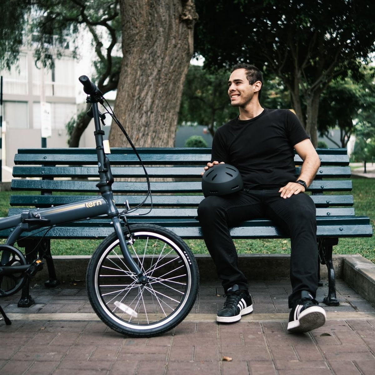 BERN - Casco para bicicleta Bern Macon 2.0 MIPS Negro Talla M