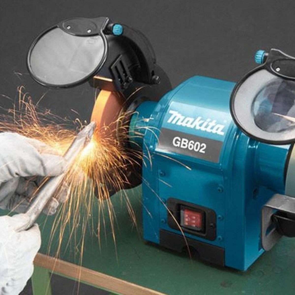 MAKITA - Esmeril de Banco 6 250W Makita GB602
