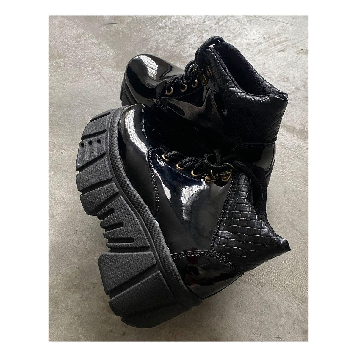 NEBULA - Botas Denizli - Negro charol